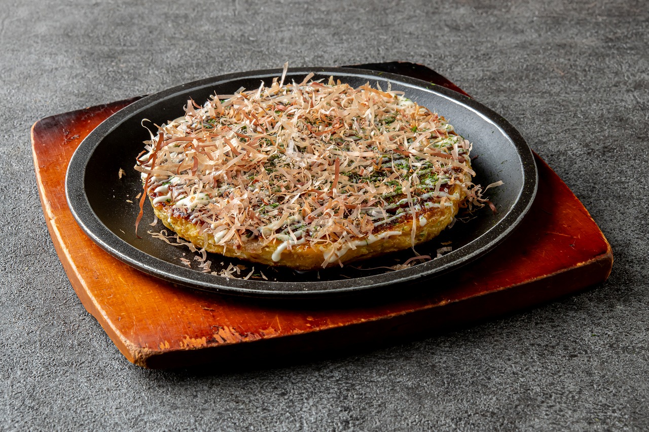 お好み焼 or 焼そば（ハーフ）